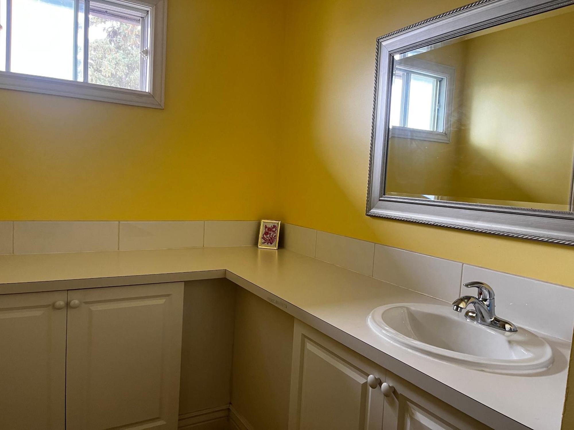 Beautiful Room Close Airport! YYC Exterior foto